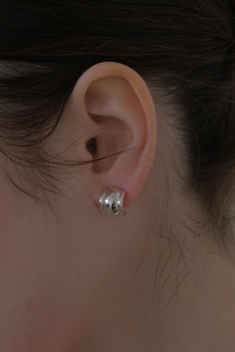 [Label Line]﻿ 25SP Chunky Dome Earrings