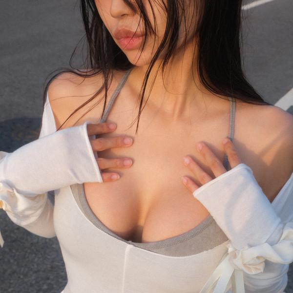Round sleeve top (wh)
