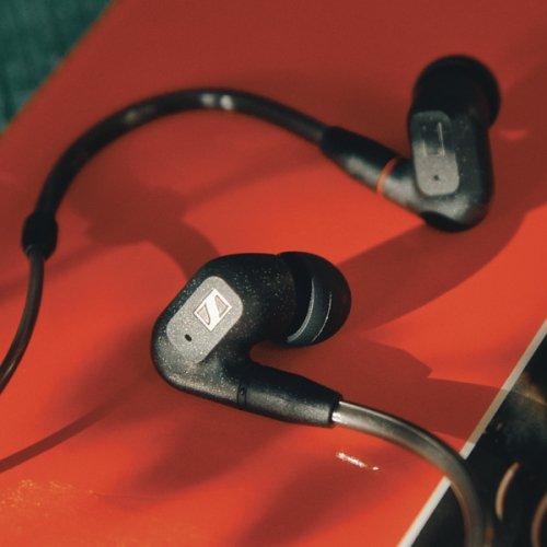 IE 300 인이어이어폰