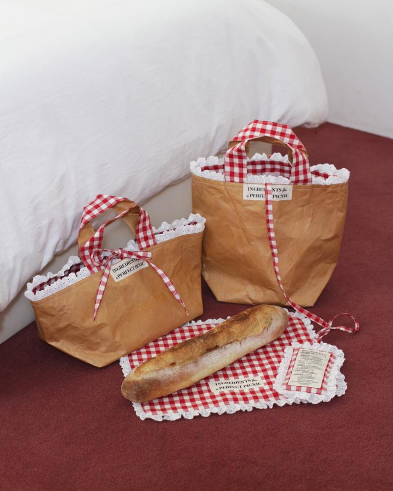 [WEE FOLK] TYVEK PAPER PICNIC GINGHAM FRILL BAG - RED