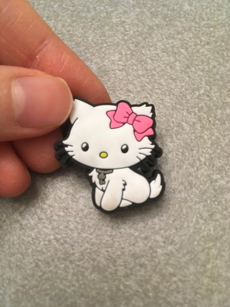 챠미키티 지비츠