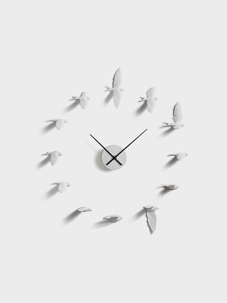 하오시 제비 벽시계