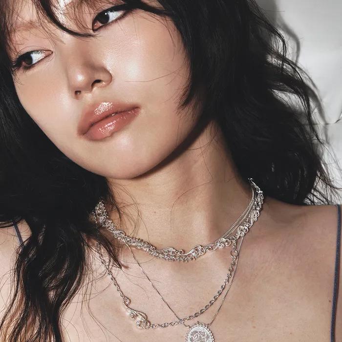 beaded back chain necklace