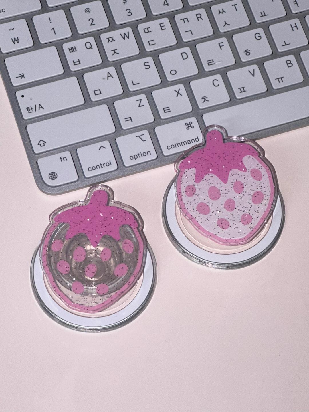 magsafe strawberry tok (2 type)