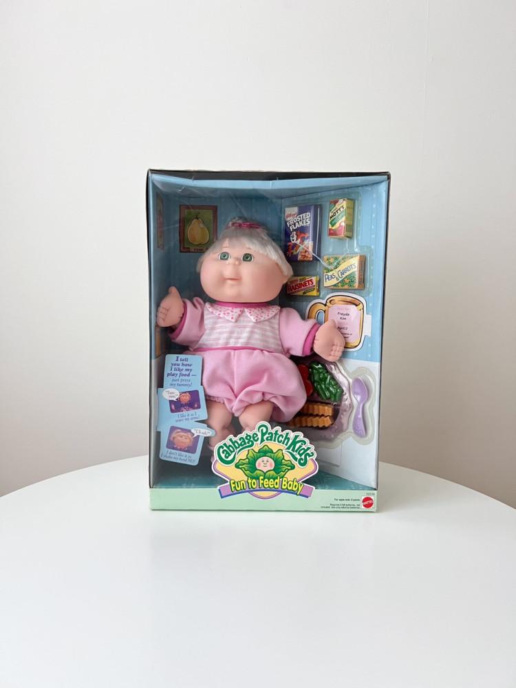 빈티지 양배추인형 말하고 움직이는 인형