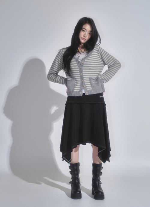 애즈온(ASON)  LENA UNBALANCE SKIRT / BLACK - 사이즈 & 후기 | 무신사