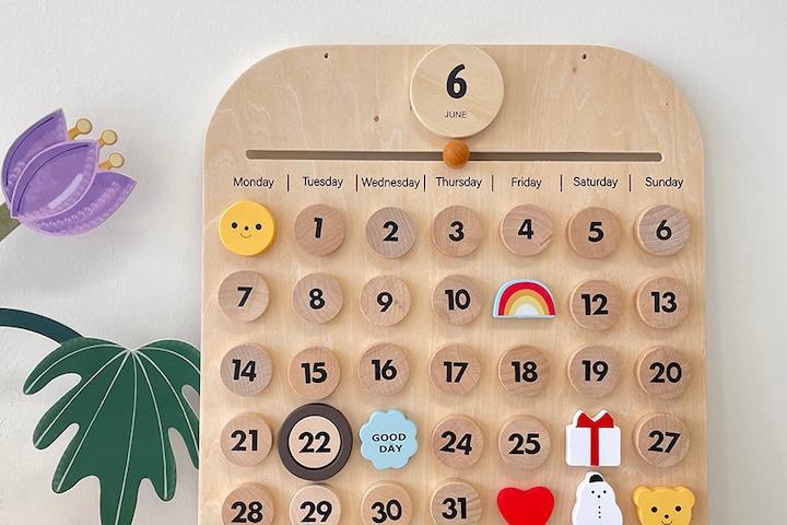 우드 캘린더 만년 달력 촬영소품 아기방 아이방 꾸미기 월행잉