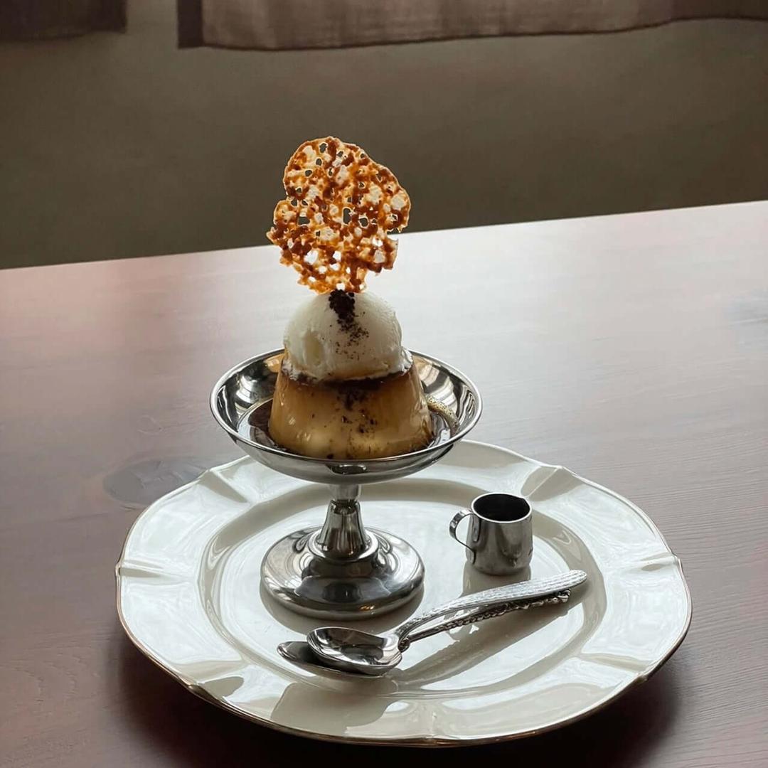 Elegant Dessert Cup