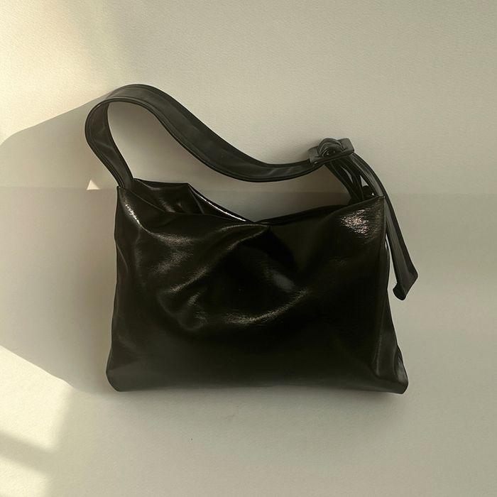 Middle poki bag _ black