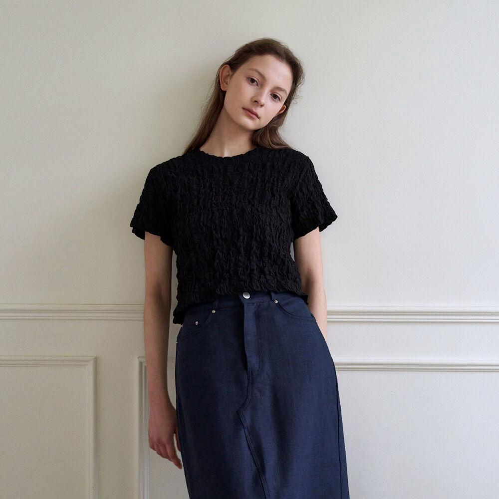 링클 크롭 라운드 티셔츠 - 블랙