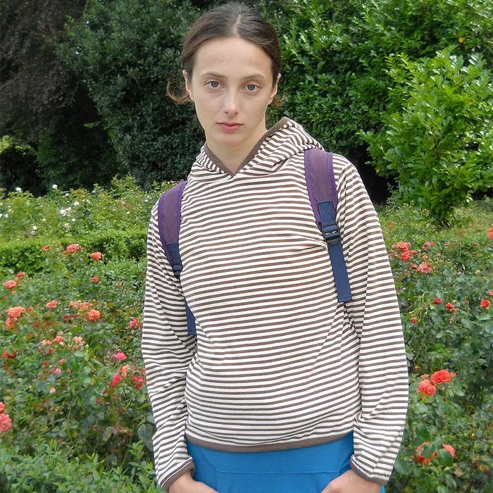 AUTUMN STRIPE HOODED TOP DARK SOIL
