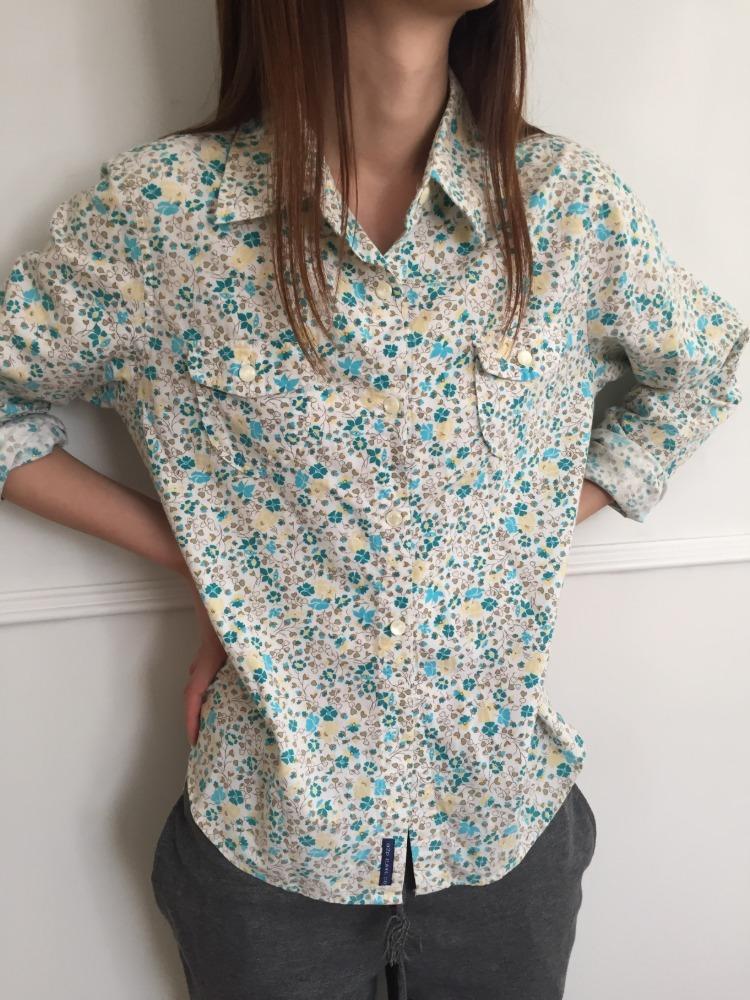 포켓 플라워 셔츠