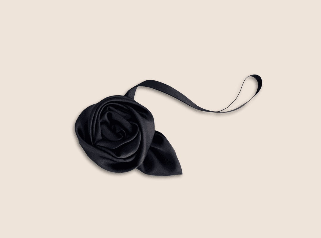 [S&G] Black Rose Charm