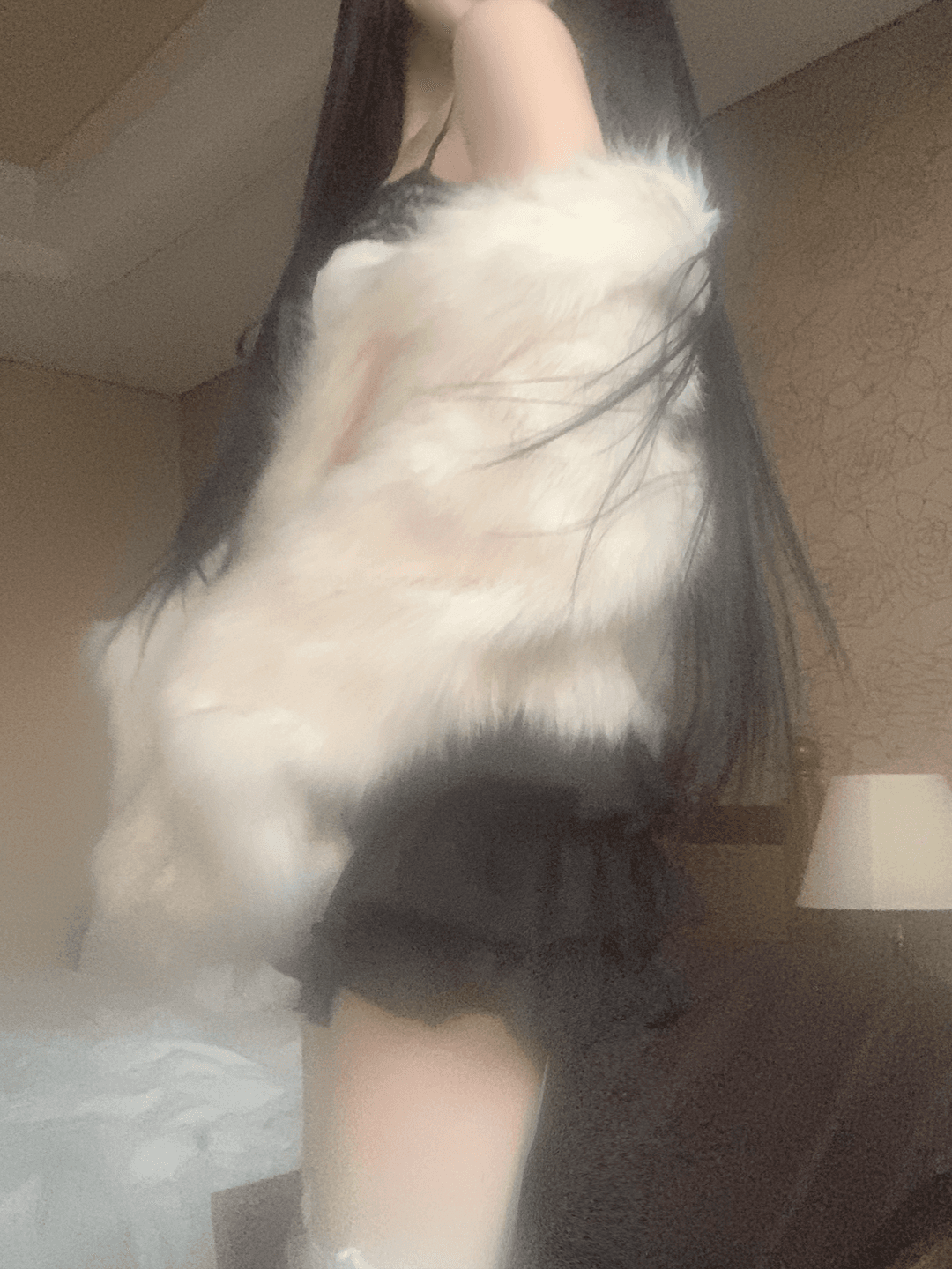 Rokina Eco Fur Jacket (White)