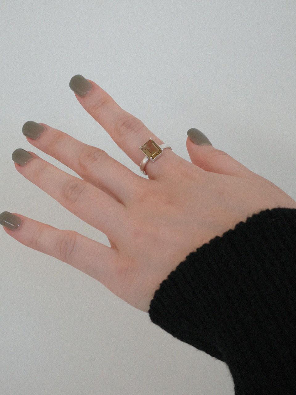 Classic Olive Quartz Ring (925 silver)