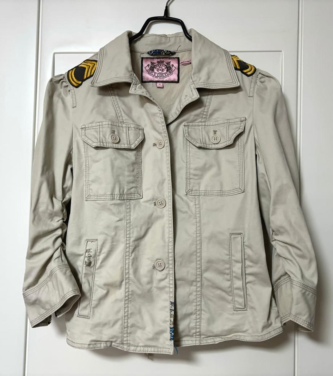 쥬시꾸띄르 프릴 버튼 자켓 | 후루츠패밀리