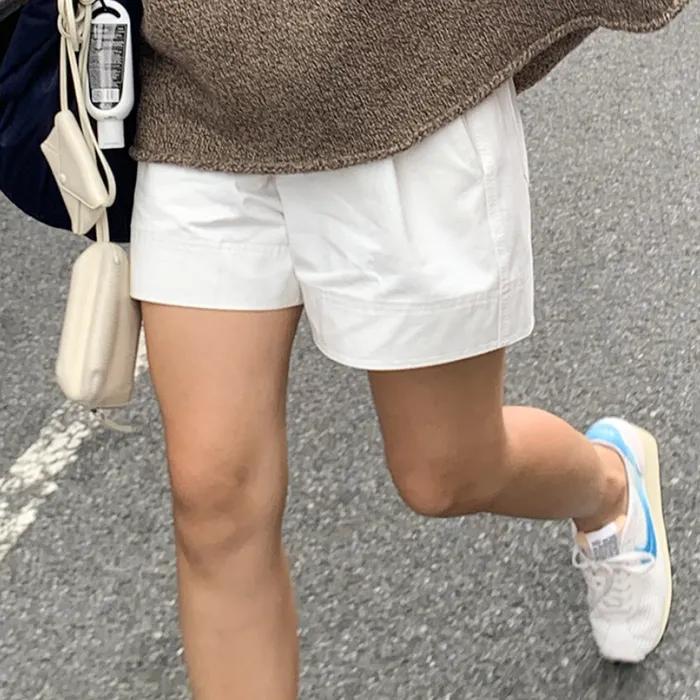 stitch shorts (white)