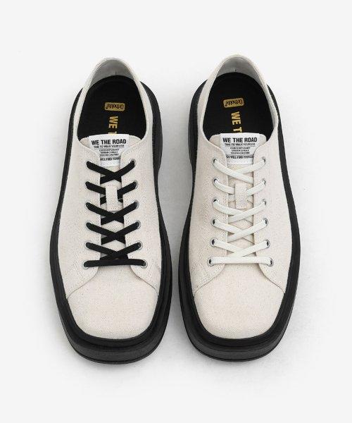 위더로드(WETHEROAD)  WTRD3600 리퀴드 스퀘어토 스니커즈 아이보리 [230~290MM] - 사이즈 & 후기 | 무신사