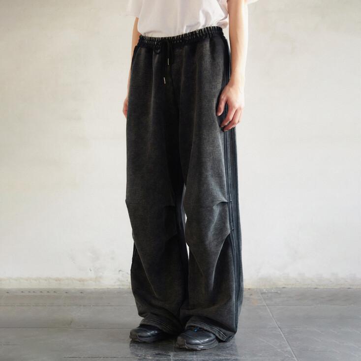TRACK SWEAT PANTS (BLACK)