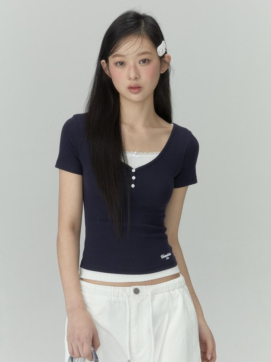 Weekendhub Lace V-neck Button T-shirt