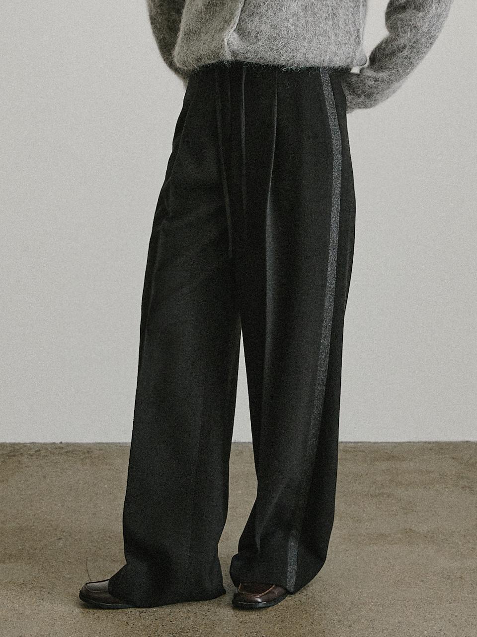 텍스쳐드 사이드 라인 팬츠_3COLORS