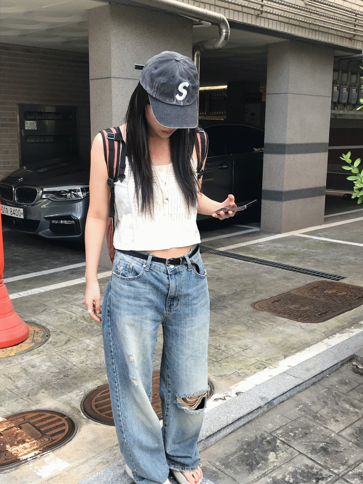 더니브 Our vintage jeans