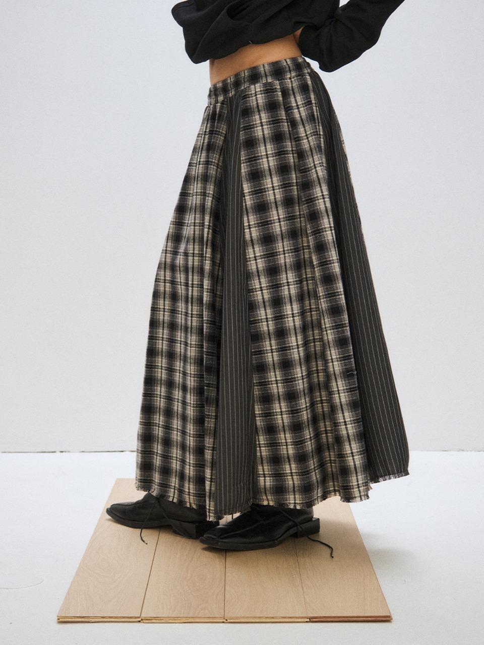 [PLZPROJECT]OVER CHECK MAXI SKIRT, BLACK