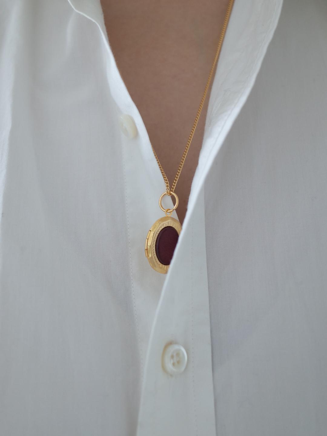 pendant necklace - burgundy (08.30 ~ 09.04)