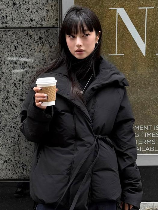 덕다운 투웨이 스트랩 패딩 블랙 OU1818