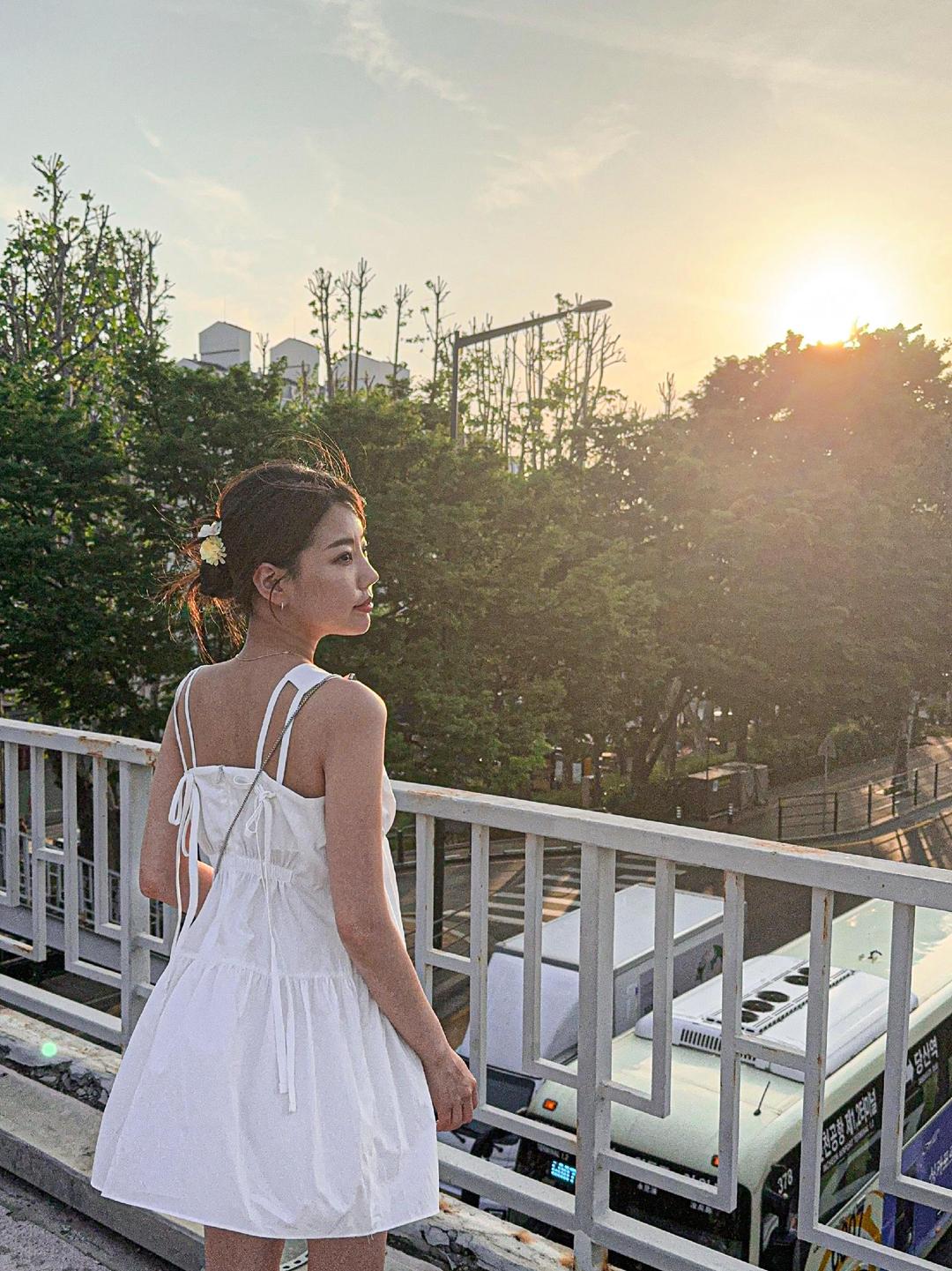 포더위켄즈 [당일배송] 여름 백리본 A라인 V넥 민소매 캉캉 미니원피스 뷔스티에 밴딩 페스티벌 휴양지 바캉스