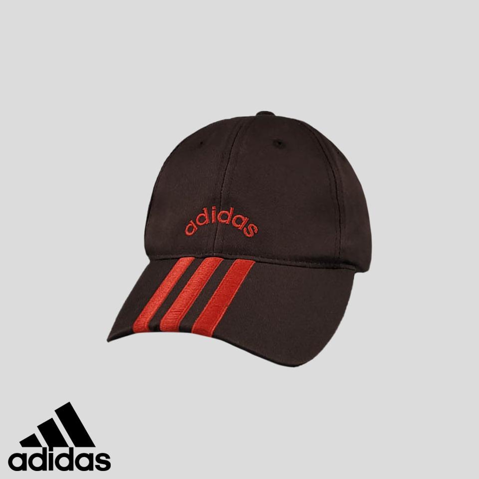 아디다스 00s 딥브라운 레드 삼선 스펠링자수 코튼100 6패널 볼캡 야구모자 FREE