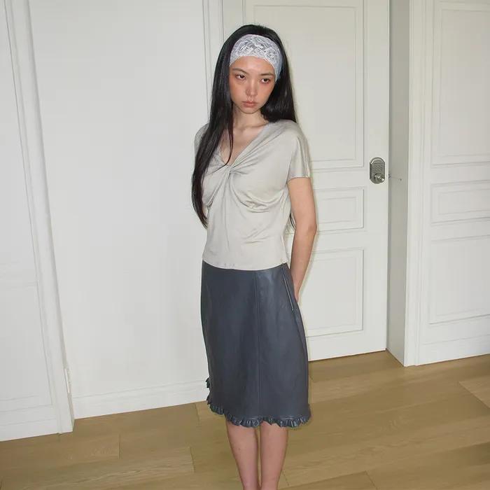 Easy soft ribbon tee (Taupe)