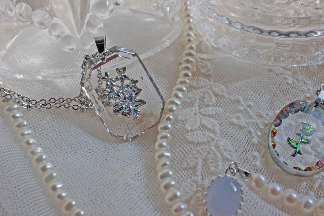 글라스 목걸이 : 부케