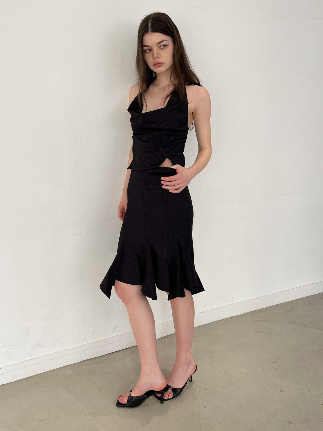 Wavy Hem pinstripe Skirt (Black)