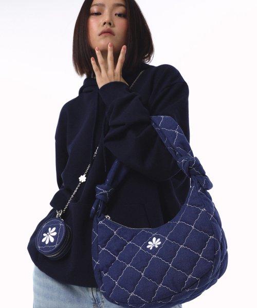 포피 FLASH 데님 퀼팅 숄더백 블루