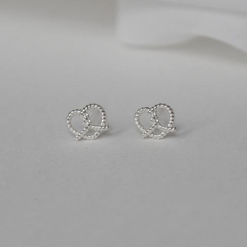 무배/실버925 트위스트 하트 프레즐 은귀걸이