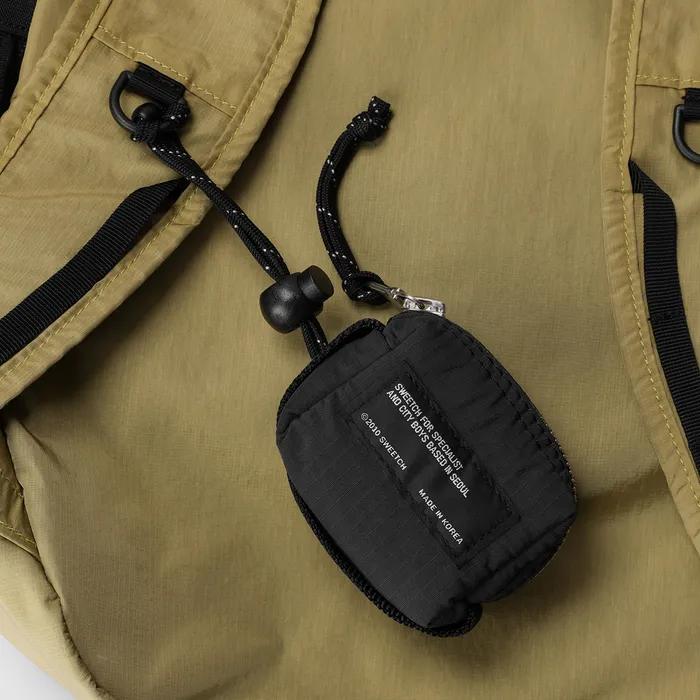AIRPOD CASE 001 Dawn Black
