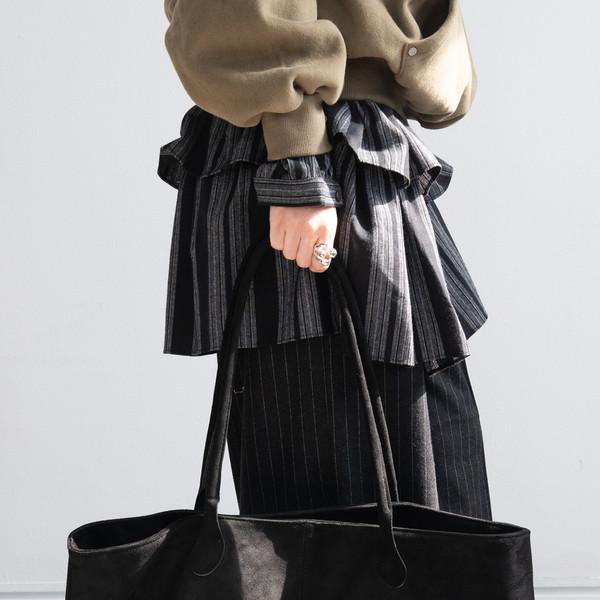 [11/26 출고 예정] Blando Suede Shoulder Bag (Black)