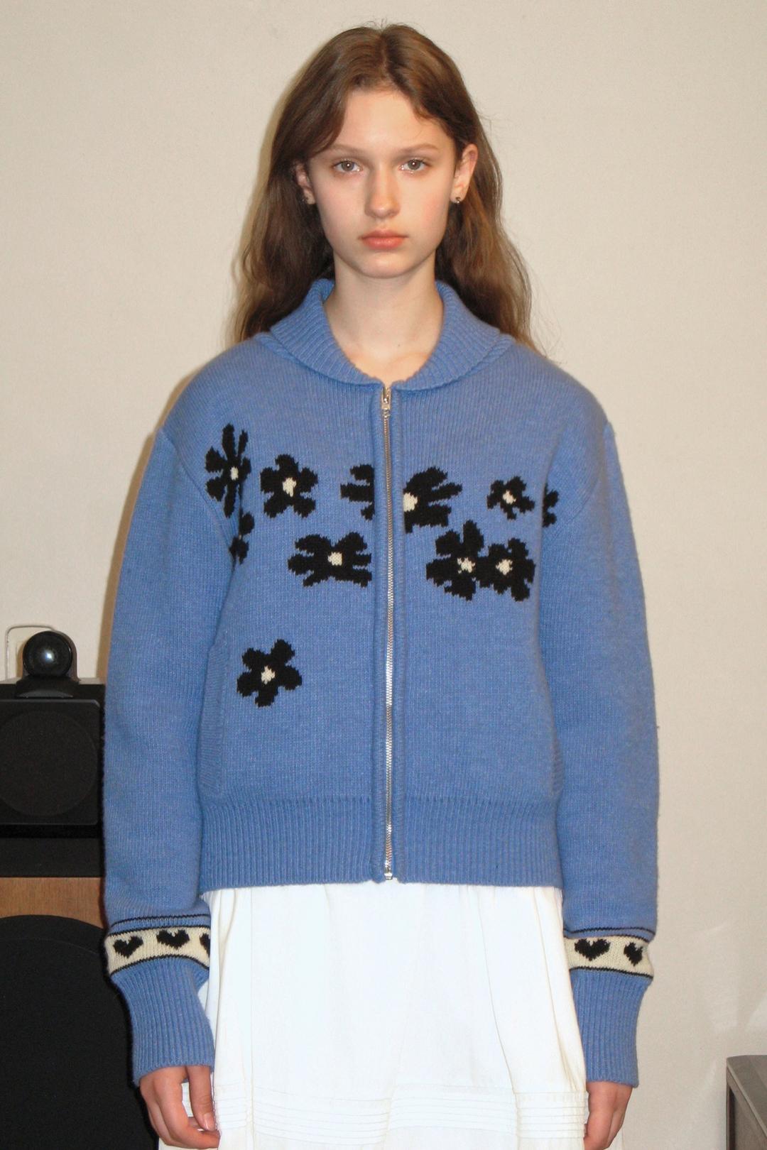 FLOWER KNIT ZIP-UP (LIGHT BLUE)