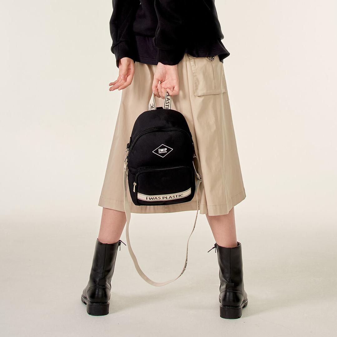 아이워즈플라스틱 미니백