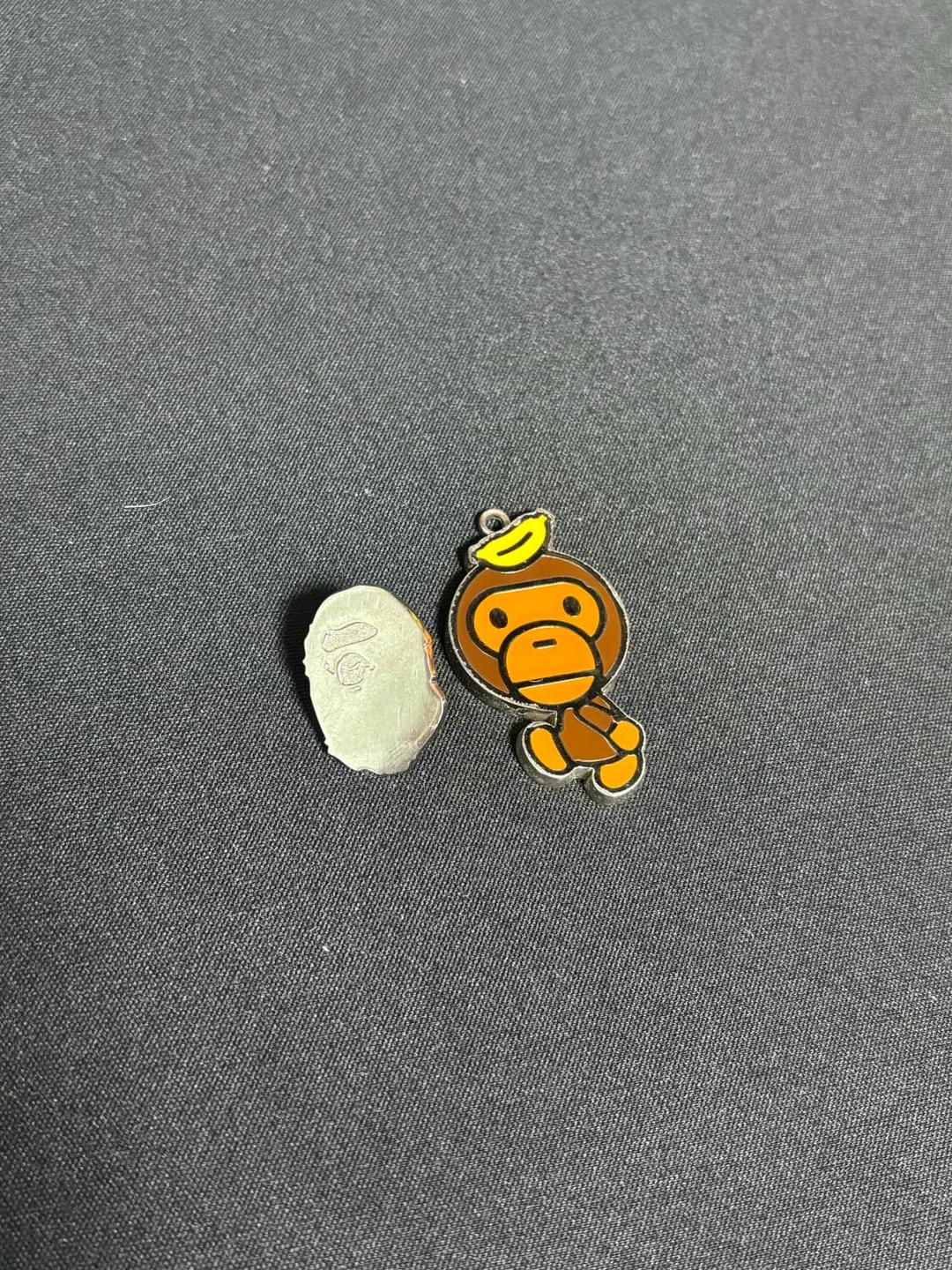 베이프 마일로 키링 & 뱃지     | 후루츠패밀리