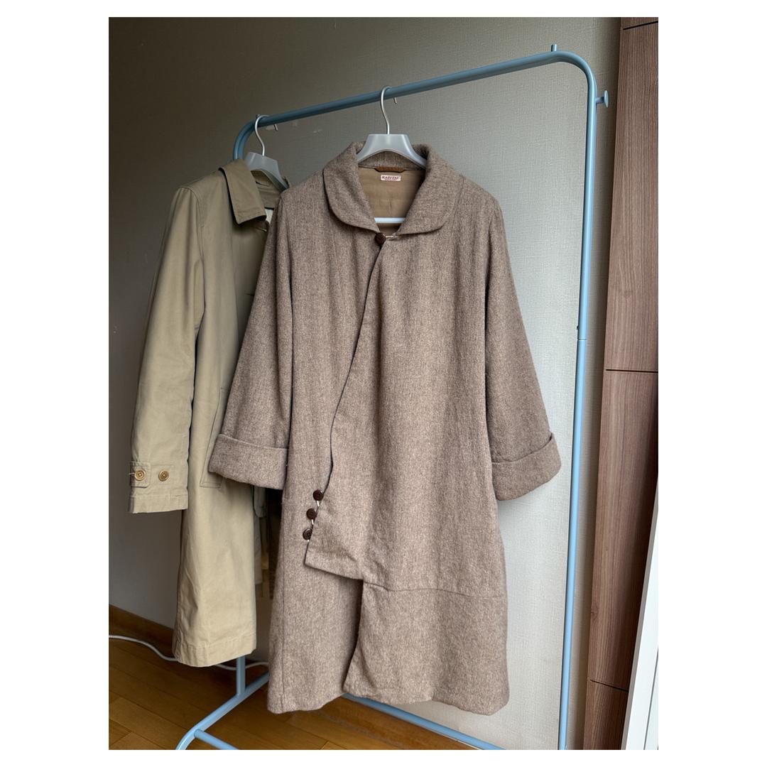 KAPITAL - Wool Drape Coat (Brownish Beige)
