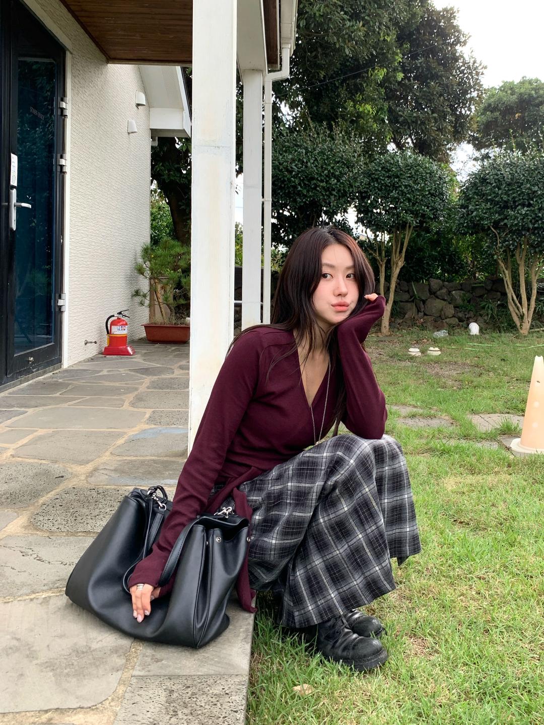 [ARCHITECT] LEA WRAP TEE (BURGUNDY)