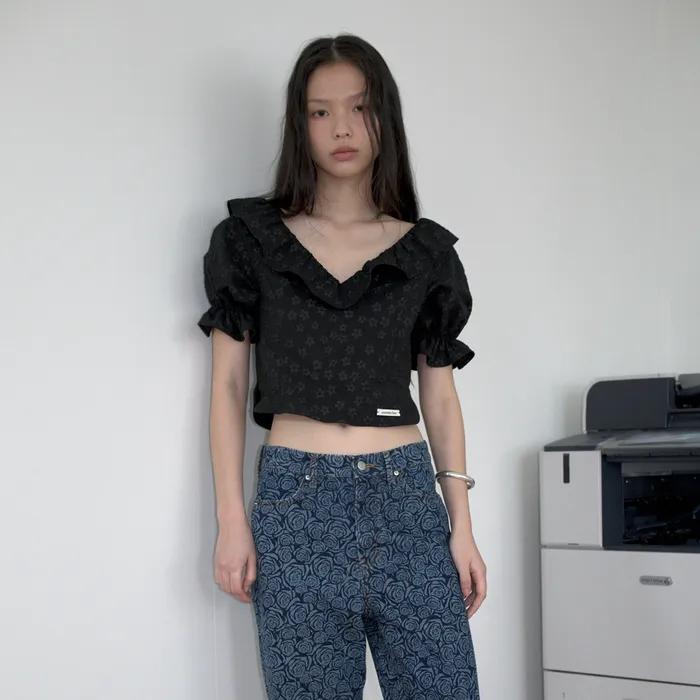 RUFFLE JACQUARD BLOUSE_BLACK