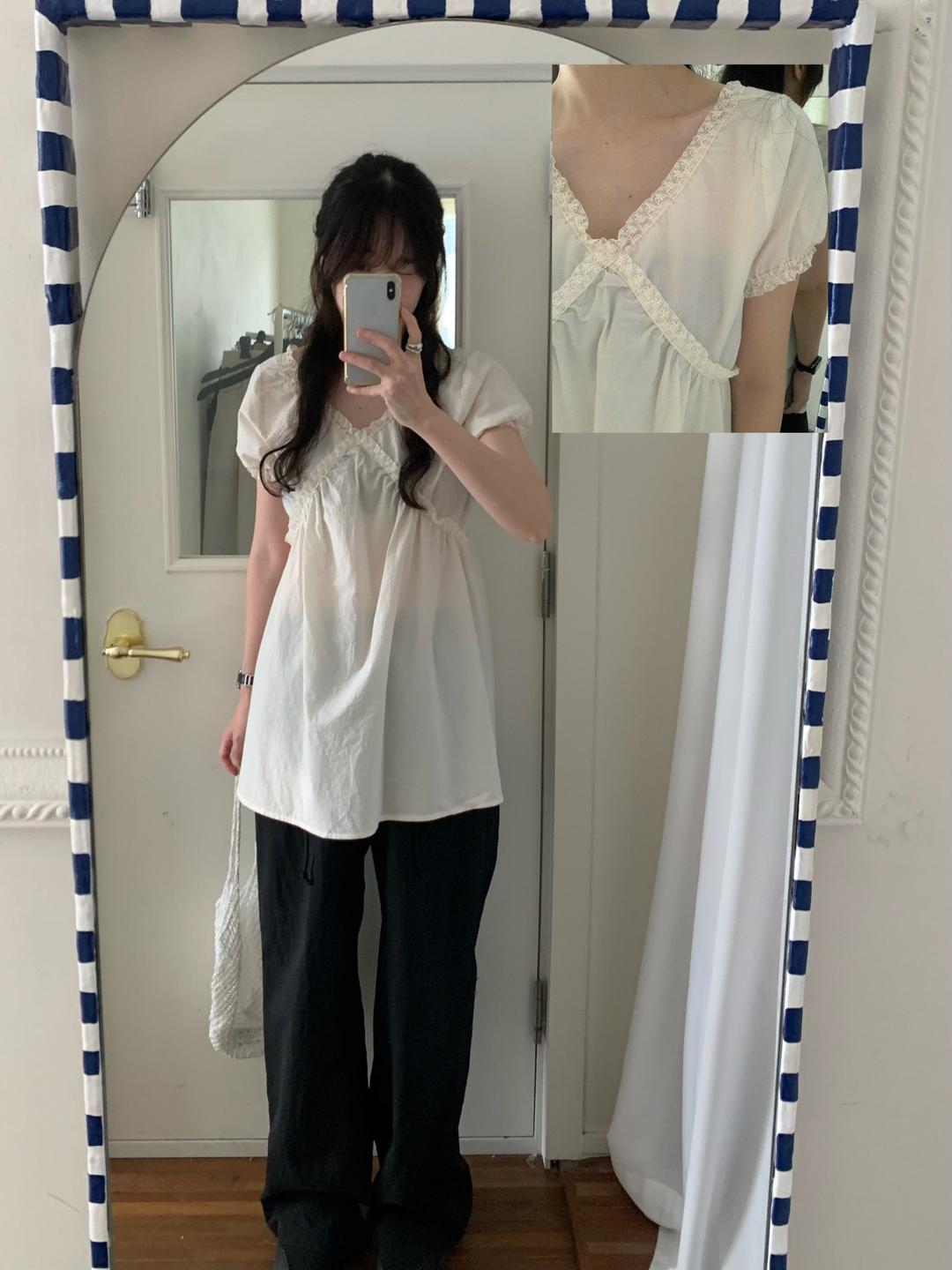 무드달 디어 레이스 롱 블라우스(2col)