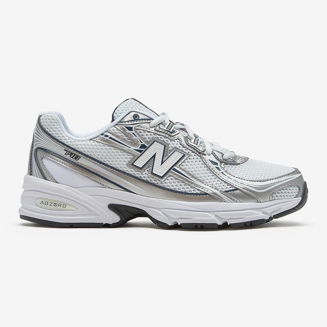 U740WN2 (WHITE NB NAVY)