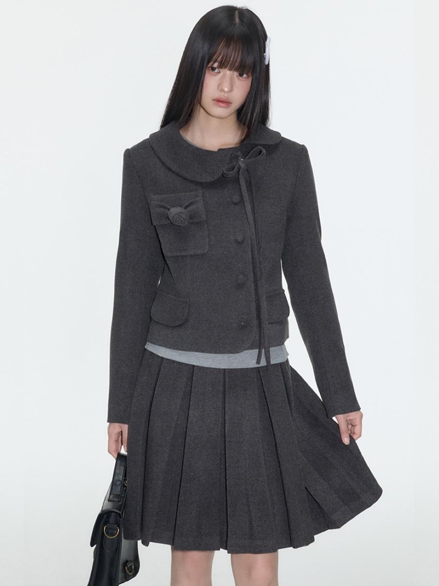 Onthereverse Mélange Rose Ribbon Jacket & Pleats Skirt