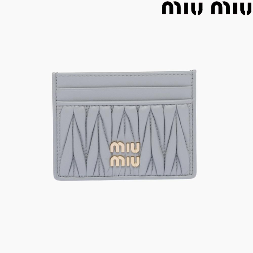 미우미우 마틀라세 나파 레더 카드홀더 콘플라워블루 (5MC076_2FPP_F0591)