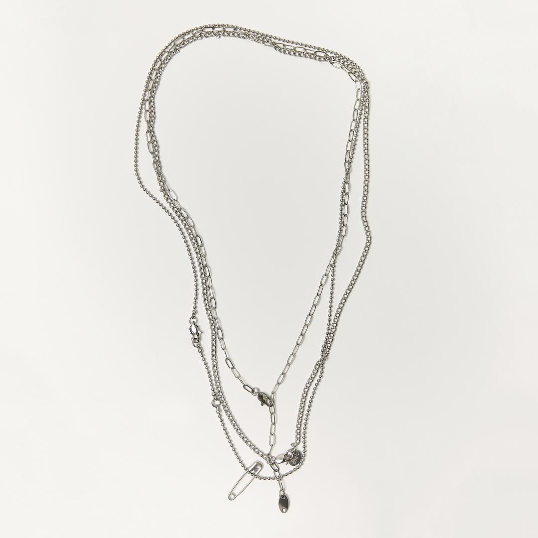 THREE CHAIN SET NECKLACE