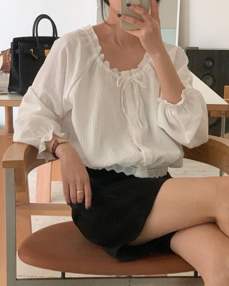 런던레이스 폴링 레이스 블라우스